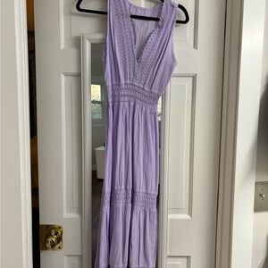 Elegant Lavender Sleeveless Maxi Dress